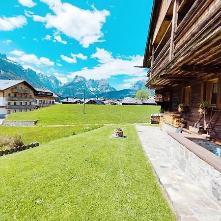 Chalet Margherita Domek letniskowy *